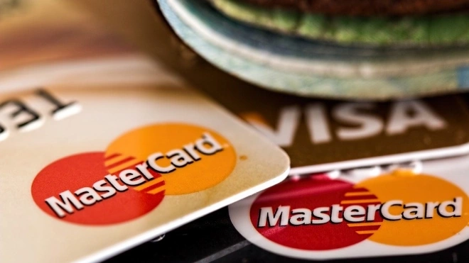 Mastercard отключила от платежной системы несколько российских банков 