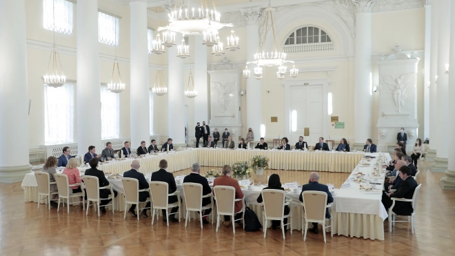 В ЗакСе утвердили председателей новых постоянных комиссий