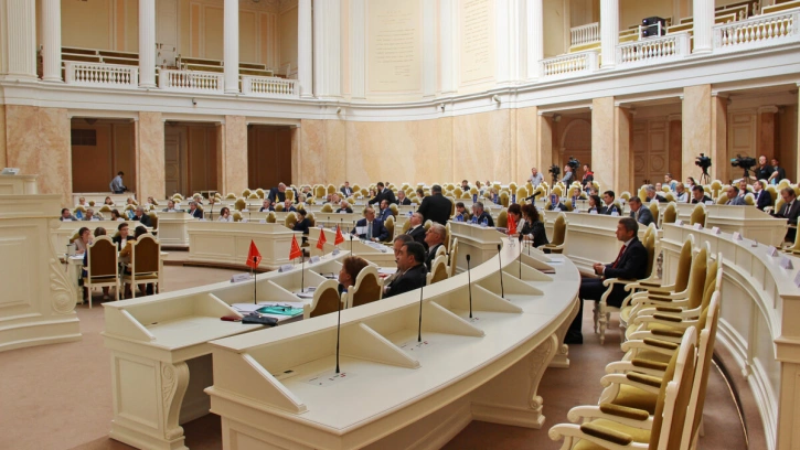 В Законособрании Петербурга обсудят корректировку возросшего бюджета 