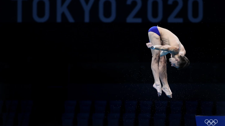 Бондарь и Минибаев завоевали бронзу в прыжках в воду с вышки на Олимпиаде