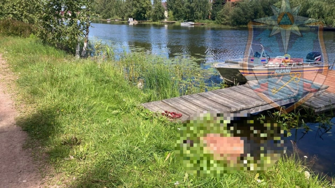 В Свирице в реке нашли мужчину, который несколько дней назад уплыл в магазин на лодке
