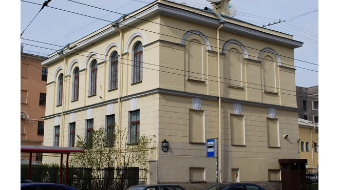 КИО Петербурга судится с генконсульством Эстонии из-за арендных долгов