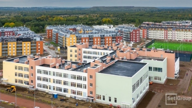 Новую школу на Пулковском шоссе сдали в эксплуатацию 