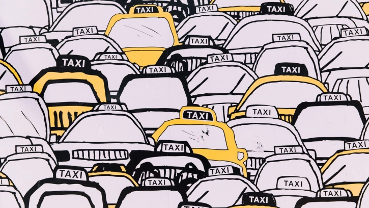 Стандарт качества обслуживания такси утвердили в Петербурге 