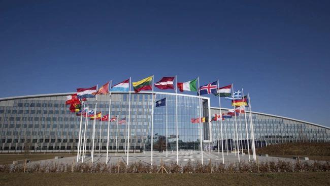 НАТО проведет внеочередное совещание глав МИД альянса