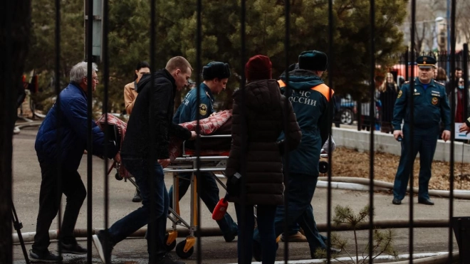 Медиков, проводивших операцию в горящем центре в Благовещенске, наградят