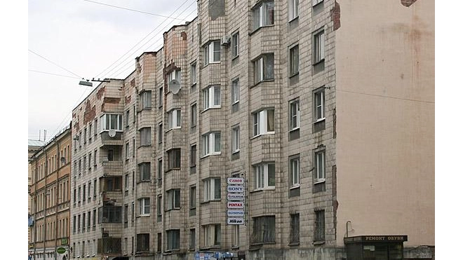 Администрация Адмиралтейского района обязала арендатора помещения на Бронницкой улице выполнить перепланировку