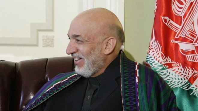 СМИ: экс-президент Афганистана Карзай взят "Талибаном"* под домашний арест