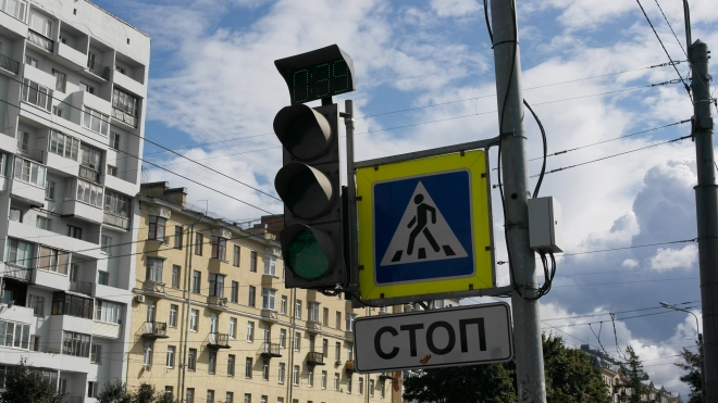 Общественный транспорт в Петербурге научится управлять светофорами