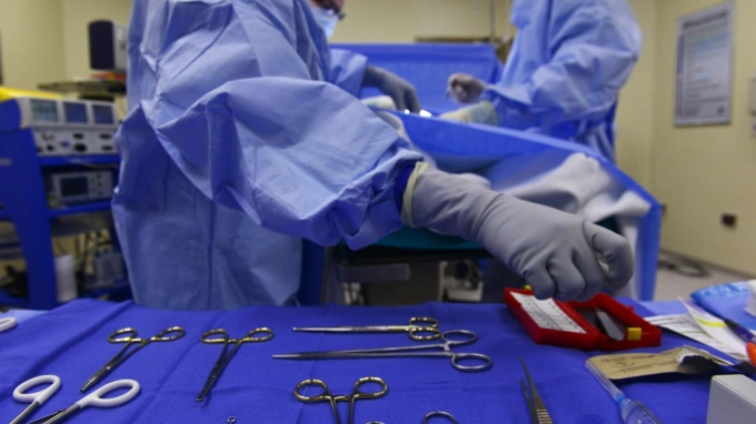Кардиохирурги из ЛОКБ удалили у пациента  тромб легочной артерии длиной 20 см