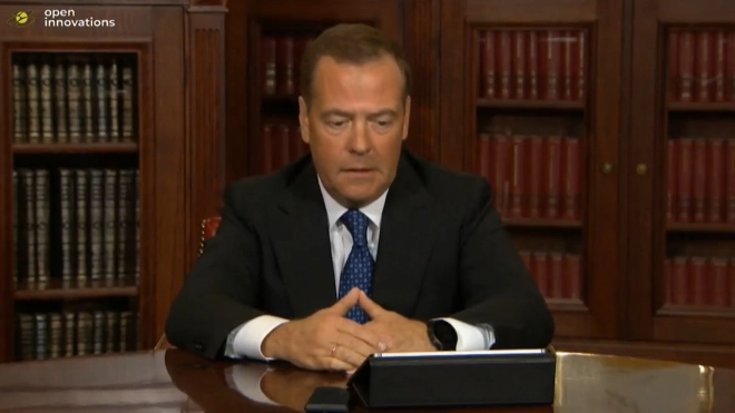 Медведев спрогнозировал политику Байдена в отношении России