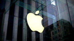 Apple сокращает производство iPhone