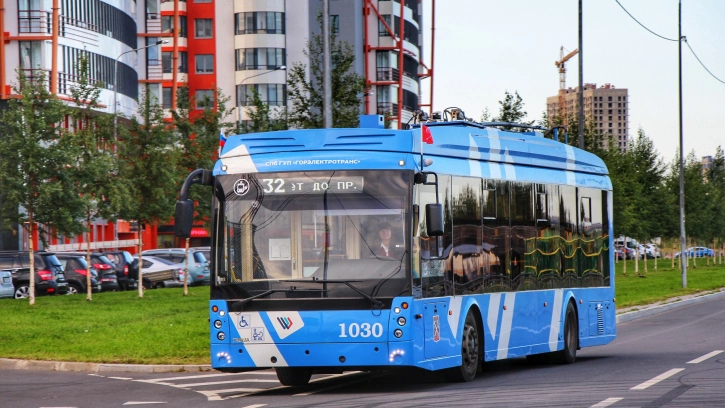 Более 200 новых троллейбусов поступят в Петербург в 2022 году 
