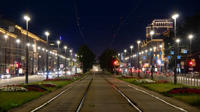 На Московском проспекте установили 1717 светодиодных светильников
