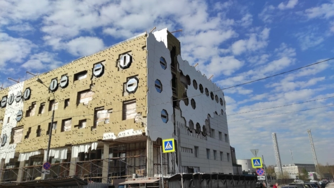 Поликлинический корпус городского онкоцентра в Песочном готов на 65%