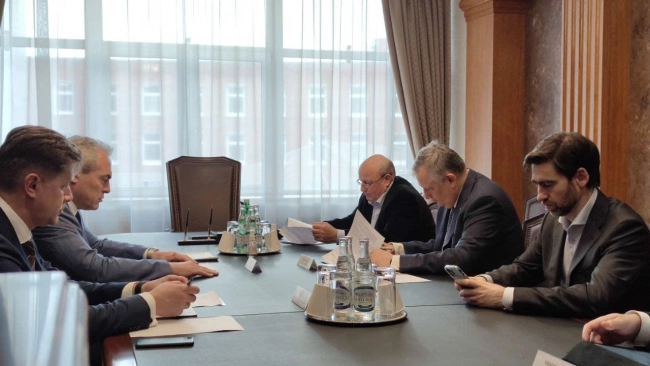 Дрозденко провел встречу с главой "МХК Еврохим" Нечаевым