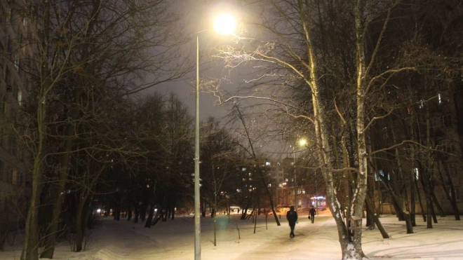 На Софийской улице установили 25 фонарей