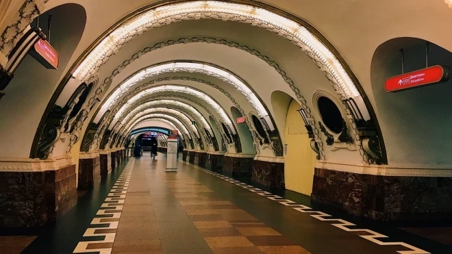 В конце февраля на станции метро "Сенная площадь" начнётся ремонт эскалаторов 