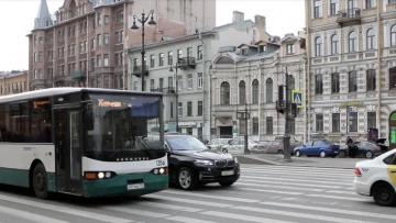 Губернатор Беглов решил исправить просчеты транспортной реформы за счет НКО и активистов