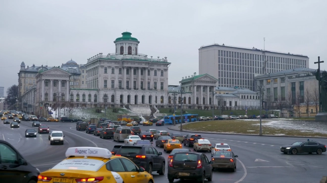В Москве в апреле изменятся тарифы на парковку почти на 200 участках