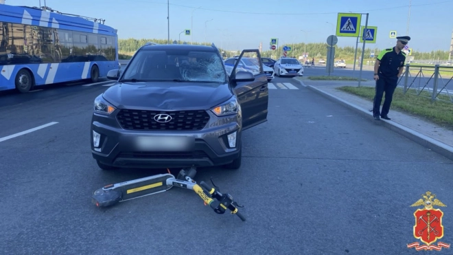 На проспекте Героев водительница Hyundai сбила девятиклассника на электросамокате