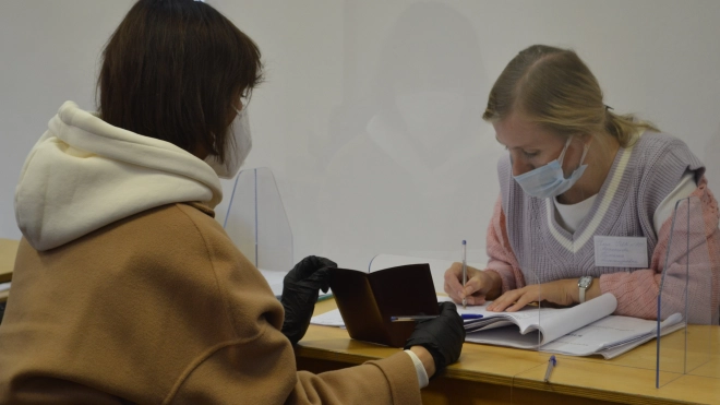 Итоги голосования за депутатов в Госдуму аннулировали на семи участках в Петербурге