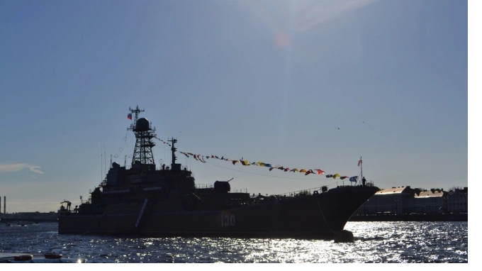 В День ВМФ въезд в Кронштадт для петербуржцев будет закрыт