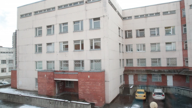 Комздрав: в Петербурге резко возросла госпитализация детей с COVID-19