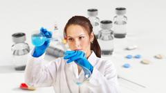 Ученые определили эффективность вакцины Pfizer против новых штаммов COVID-19