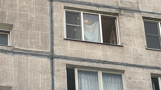 На Народной улице из открытого окна выпала 5-летняя девочка