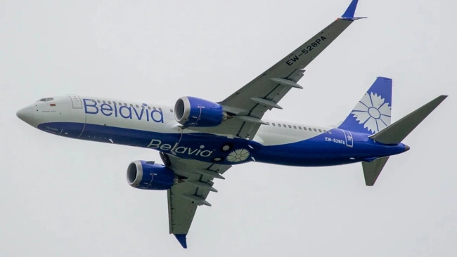 Три рейса "Белавиа" перенаправлены из Минска в Петербург, в том числе рейс 942 из Пулково