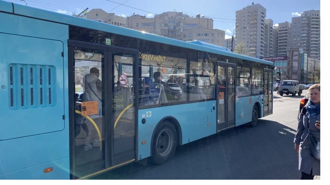 В Петербурге отказались от 137 потенциально опасных автобусов