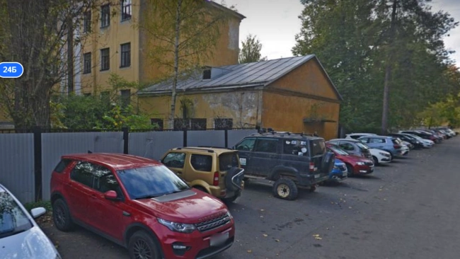 В Петербурге здание бывшего котлотурбинного института будет реконструировано под БЦ