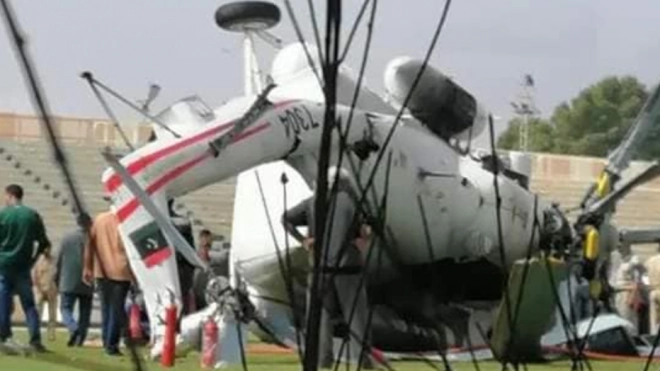 В Ливии разбился частный вертолет с деньгами на борту