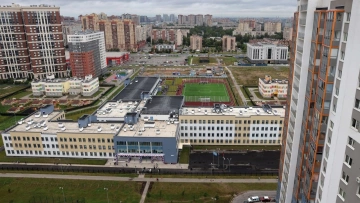 На проспекте Космонавтов открыли школу на тысячу учеников