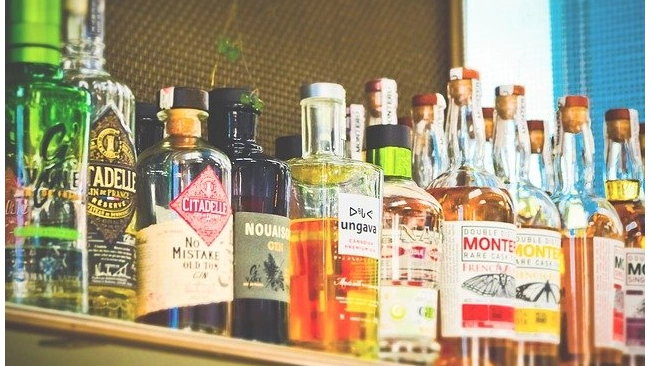 Минздрав предложил продавать крепкий алкоголь с 21 года
