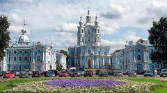 Петербург выделил 101,1 млн рублей на реставрацию интерьеров северо-восточной церкви Смольного монастыря