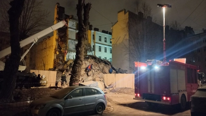 После обрушения дома на Гороховой жильцы размещены в ближайших гостиницах