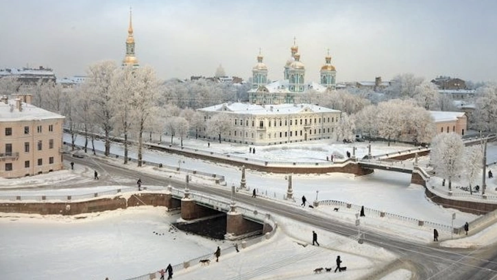 В Петербург 6 января вернутся снега и морозы 