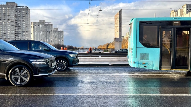 На Наличной улице завершили ремонт переправы через Смоленку