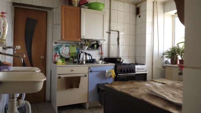 За полгода цены на комнаты в коммунальных квартирах упали в Петербурге