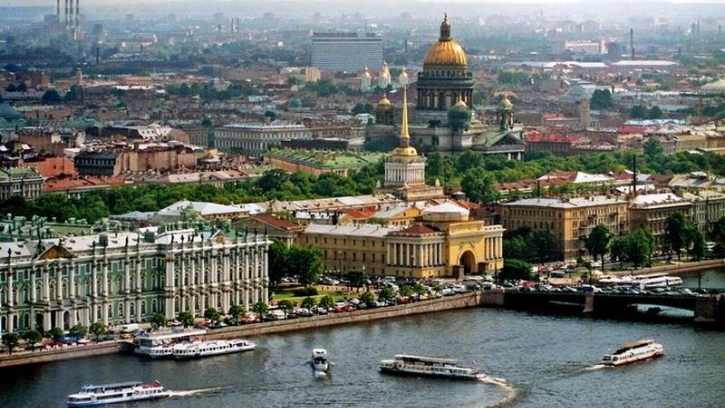В Петербурге ограничат число посетителей крупных мероприятий 