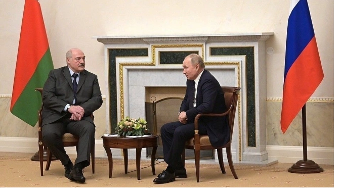 На встрече в Петербурге Лукашенко назвал действия Литвы в отношении Калининграда объявлением войны