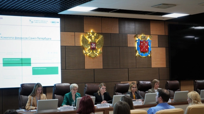 Проект закона о бюджете Петербурга за 2023 год предварительно одобрили в Петербурге