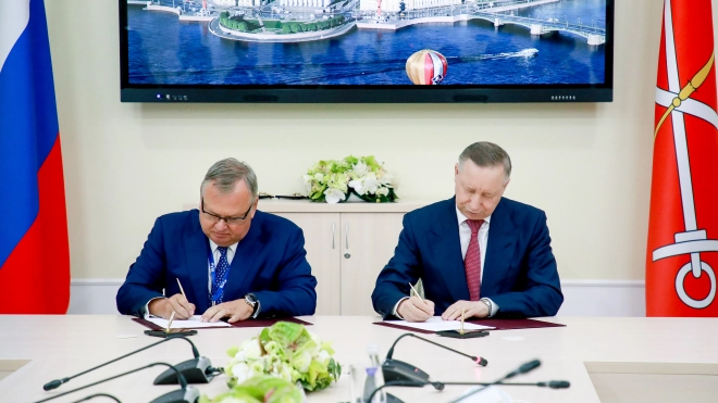 Беглов и Костин подписали соглашение о строительстве второй очереди аэропорта Пулково