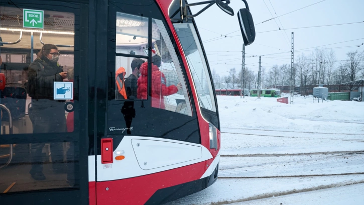 Трамвайное движение по набережной реки Карповки закроют до середины июля 2022 года 