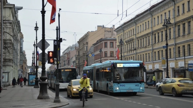 Новую схему организации дорожного движения намерены разработать в Петербурге