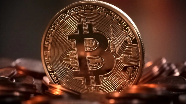 Курс биткоина превысил $65 тыс. впервые с конца 2021 года