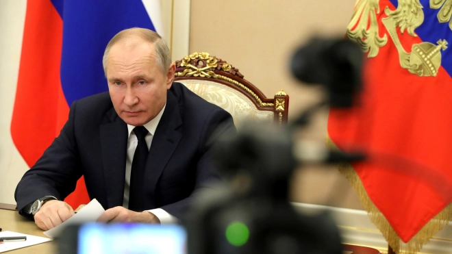 Кремль опубликовал статью Путина об Украине 