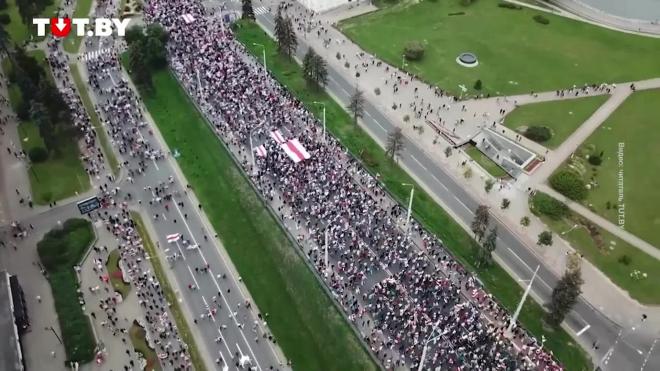 В Минске началась многотысячная акция протеста 